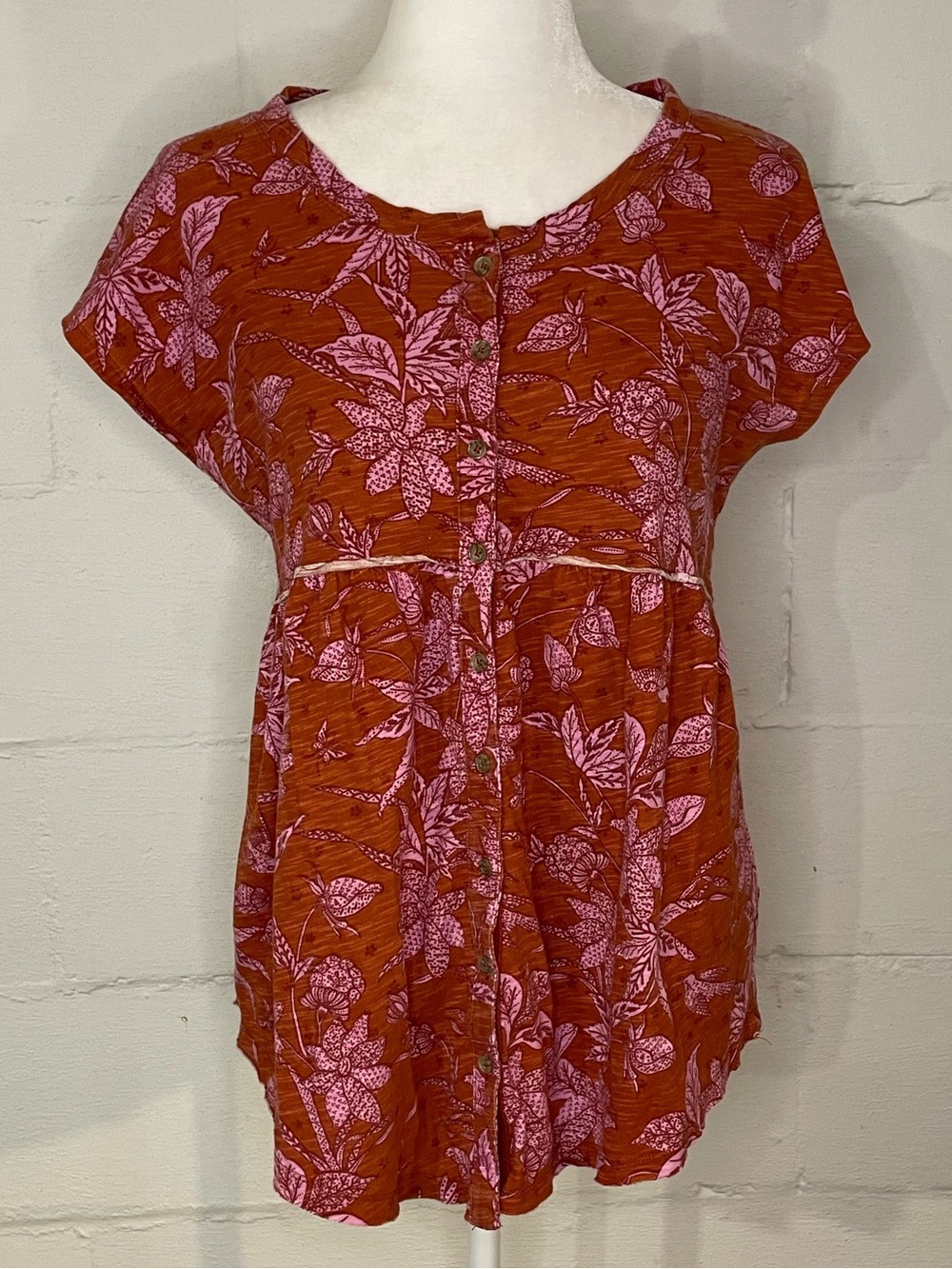 Anthropologie Rust Red Short-Sleeve Floral Button-Front Top